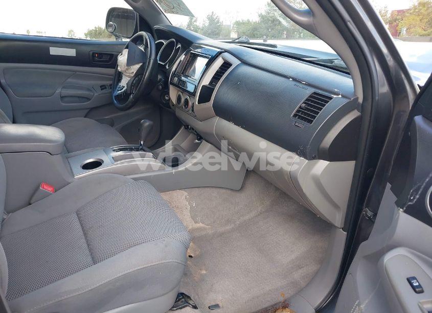 Photo 5 of 2011 Toyota Tacoma DOUBLE CAB PRERUNNER (VIN 3TMJU4GN9BM110241)