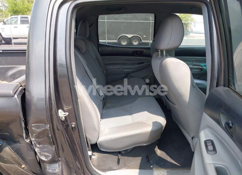 Photo 8 of 2014 Toyota Tacoma PRERUNNER V6 (VIN 3TMJU4GN9EM169536)