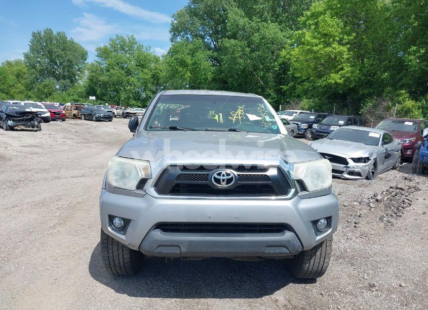 Photo 12 of 2015 Toyota Tacoma PRERUNNER V6 (VIN 3TMJU4GN9FM179890)
