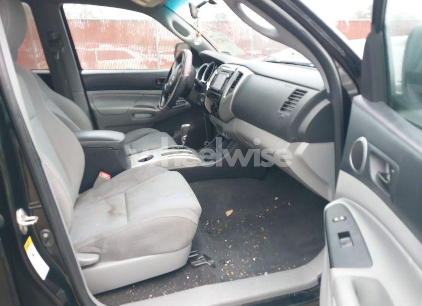 Photo 5 of 2015 Toyota Tacoma DOUBLE CAB PRERUNNER (VIN 3TMJU4GN9FM182367)