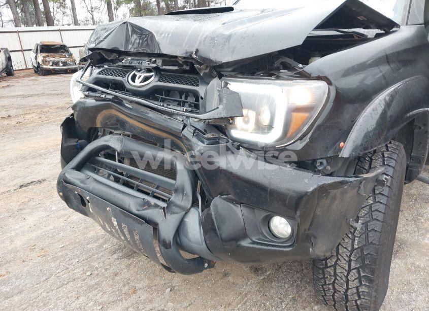 Photo 6 of 2015 Toyota Tacoma DOUBLE CAB PRERUNNER (VIN 3TMJU4GN9FM182367)