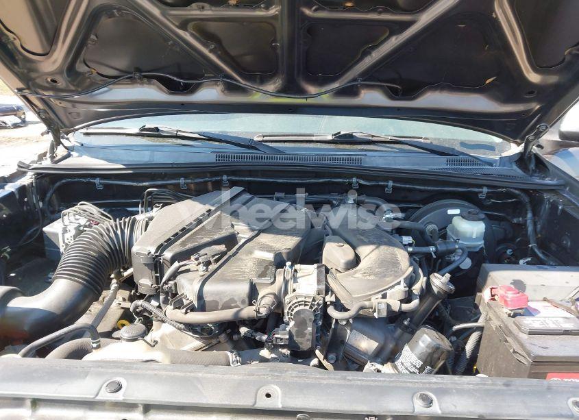 Photo 10 of 2010 Toyota Tacoma DOUBLE CAB PRERUNNER (VIN 3TMJU4GNXAM099667)