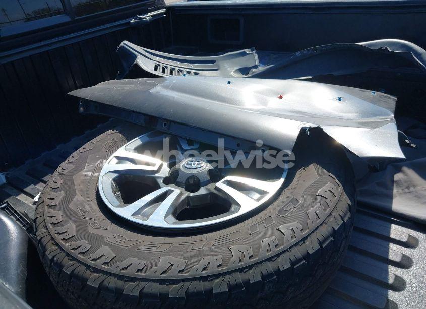 Photo 20 of 2010 Toyota Tacoma DOUBLE CAB PRERUNNER (VIN 3TMJU4GNXAM099667)