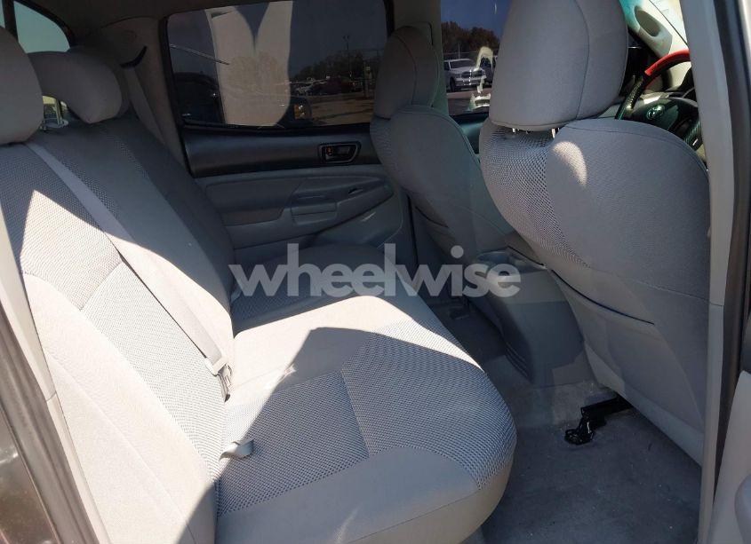 Photo 8 of 2010 Toyota Tacoma DOUBLE CAB PRERUNNER (VIN 3TMJU4GNXAM099667)