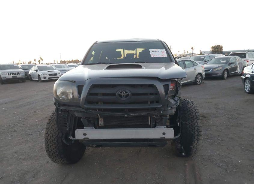 Photo 13 of 2010 Toyota Tacoma DOUBLE CAB PRERUNNER (VIN 3TMJU4GNXAM100347)