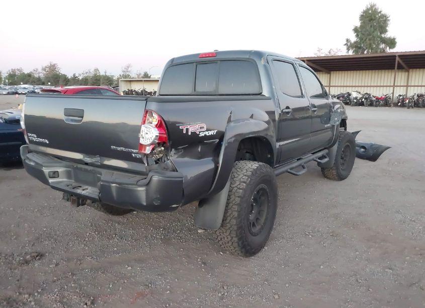 Photo 4 of 2010 Toyota Tacoma DOUBLE CAB PRERUNNER (VIN 3TMJU4GNXAM100347)