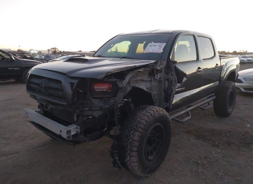 Photo 6 of 2010 Toyota Tacoma DOUBLE CAB PRERUNNER (VIN 3TMJU4GNXAM100347)