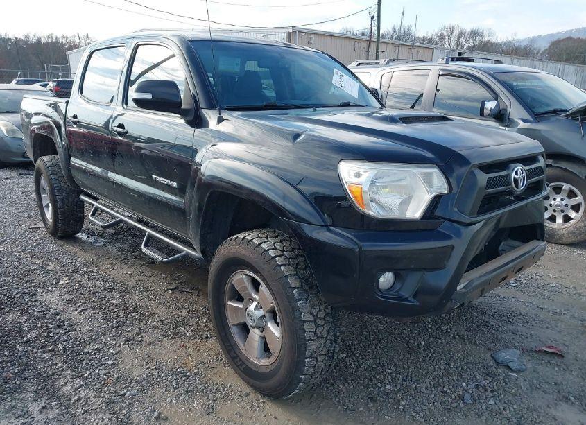 2013 Toyota Tacoma DOUBLE CAB PRERUNNER (VIN 3TMJU4GNXDM140089) main photo