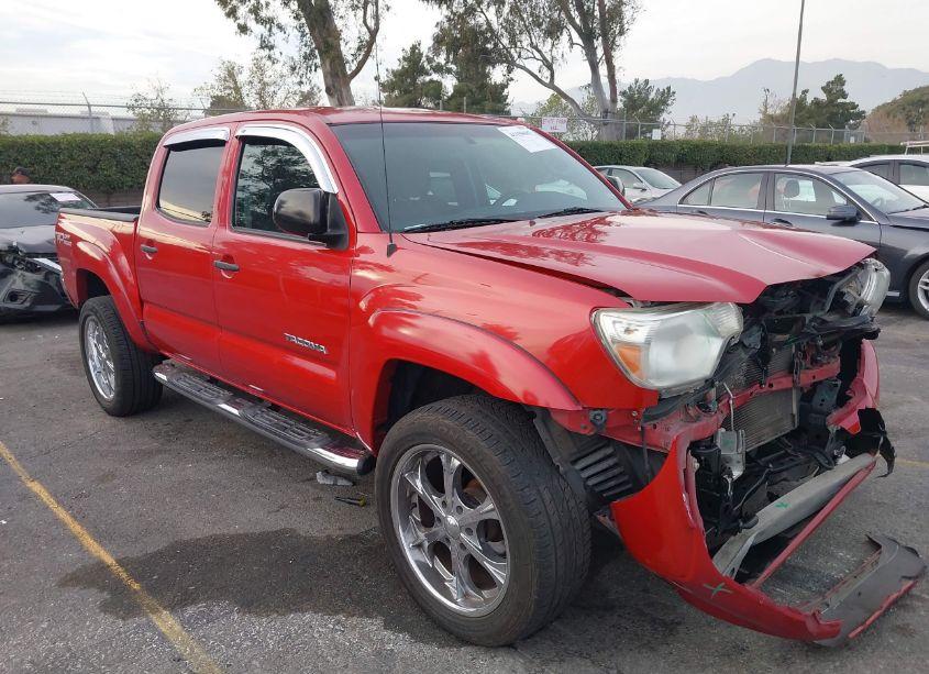 2014 Toyota Tacoma DOUBLE CAB PRERUNNER (VIN 3TMJU4GNXEM160778) main photo
