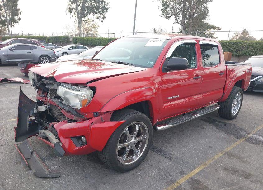 Photo 2 of 2014 Toyota Tacoma DOUBLE CAB PRERUNNER (VIN 3TMJU4GNXEM160778)