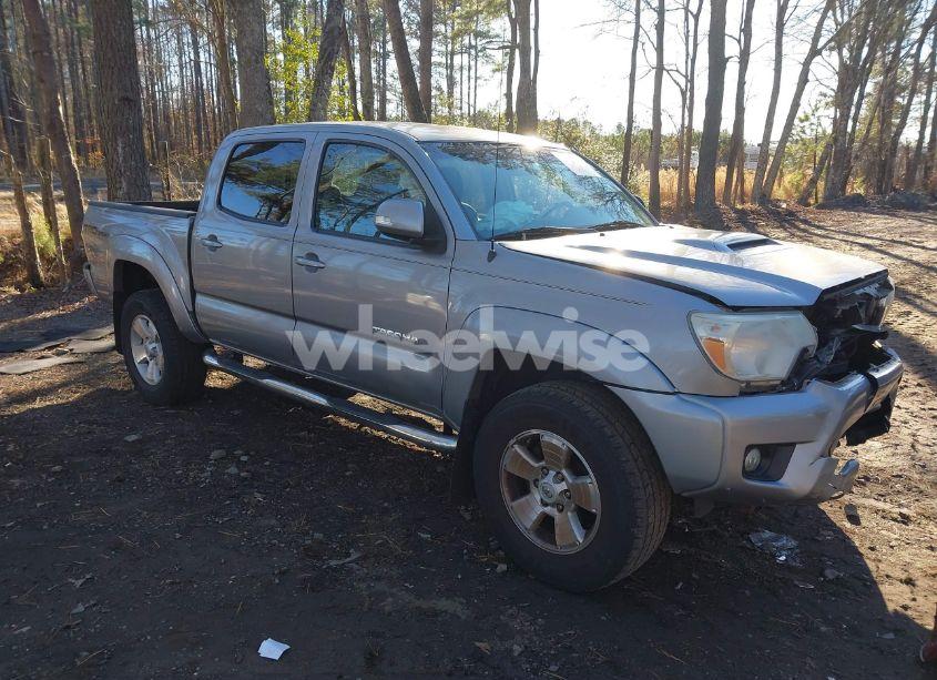 2015 Toyota Tacoma DOUBLE CAB PRERUNNER (VIN 3TMJU4GNXFM191580) main photo