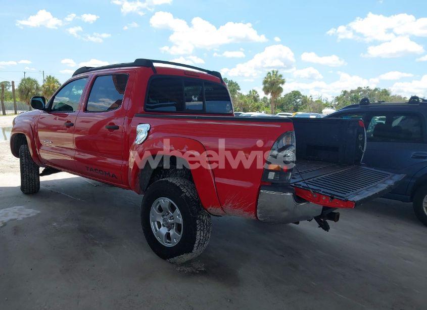 Photo 3 of 2005 Toyota Tacoma PRERUNNER V6 (VIN 3TMJU62N05M001674)