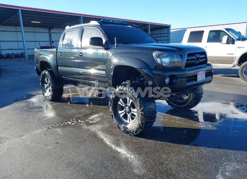 2005 Toyota Tacoma DOUBLE CAB PRERUNNER (VIN 3TMJU62N05M002551) main photo