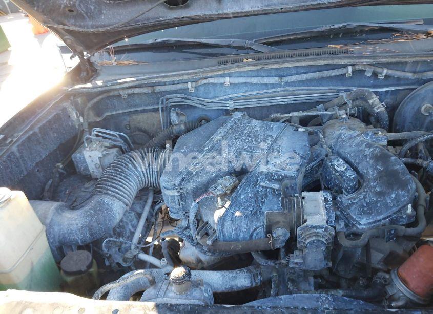 Photo 10 of 2005 Toyota Tacoma DOUBLE CAB PRERUNNER (VIN 3TMJU62N05M002551)