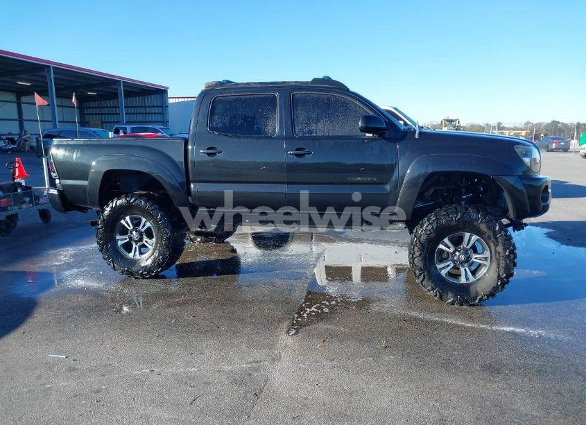Photo 13 of 2005 Toyota Tacoma DOUBLE CAB PRERUNNER (VIN 3TMJU62N05M002551)