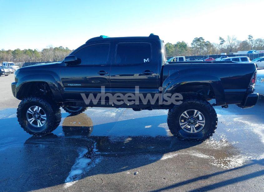 Photo 14 of 2005 Toyota Tacoma DOUBLE CAB PRERUNNER (VIN 3TMJU62N05M002551)