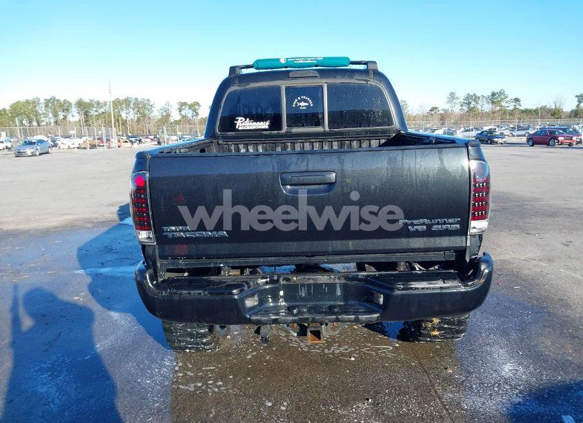 Photo 16 of 2005 Toyota Tacoma DOUBLE CAB PRERUNNER (VIN 3TMJU62N05M002551)
