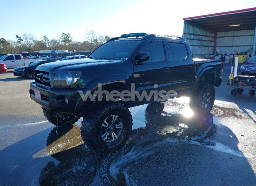 Photo 2 of 2005 Toyota Tacoma DOUBLE CAB PRERUNNER (VIN 3TMJU62N05M002551)