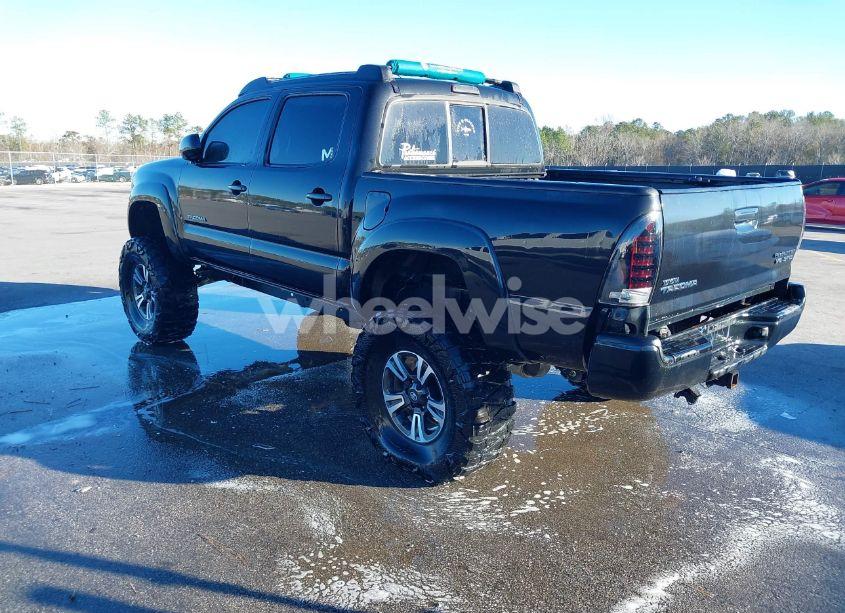 Photo 3 of 2005 Toyota Tacoma DOUBLE CAB PRERUNNER (VIN 3TMJU62N05M002551)