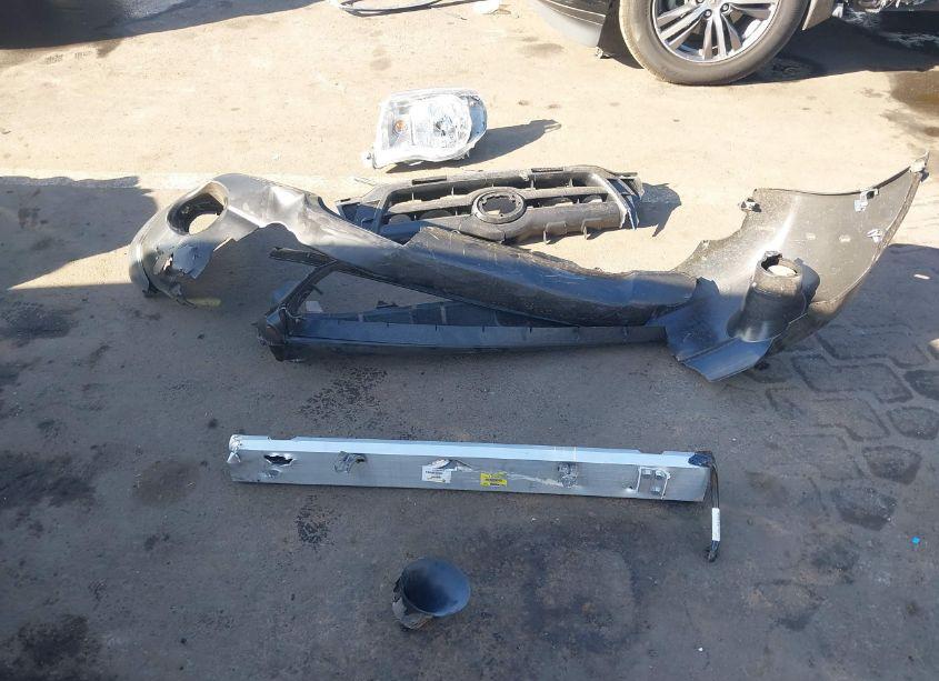 Photo 12 of 2009 Toyota Tacoma PRERUNNER V6 (VIN 3TMJU62N09M081449)