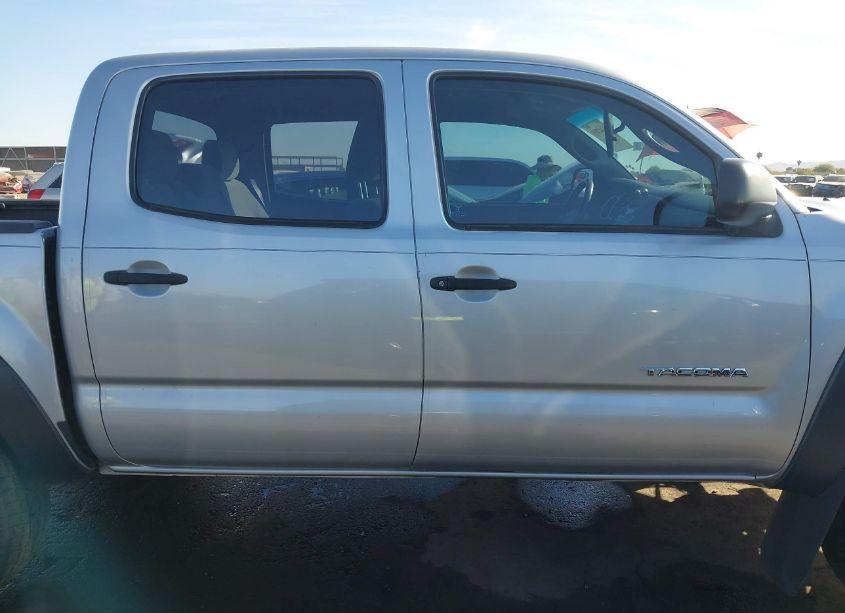 Photo 14 of 2009 Toyota Tacoma PRERUNNER V6 (VIN 3TMJU62N09M081449)