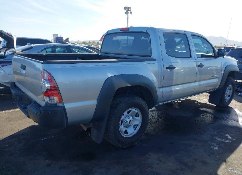 Photo 4 of 2009 Toyota Tacoma PRERUNNER V6 (VIN 3TMJU62N09M081449)