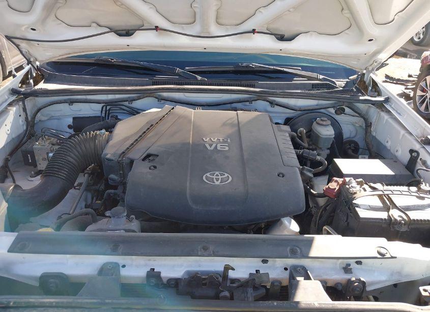 Photo 10 of 2007 Toyota Tacoma DOUBLE CAB PRERUNNER (VIN 3TMJU62N17M038641)