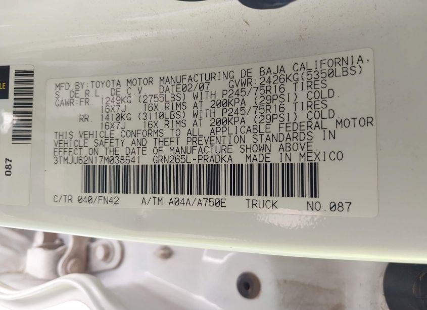 Photo 9 of 2007 Toyota Tacoma DOUBLE CAB PRERUNNER (VIN 3TMJU62N17M038641)