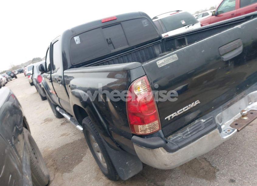 Photo 3 of 2008 Toyota Tacoma PRERUNNER V6 (VIN 3TMJU62N18M050368)