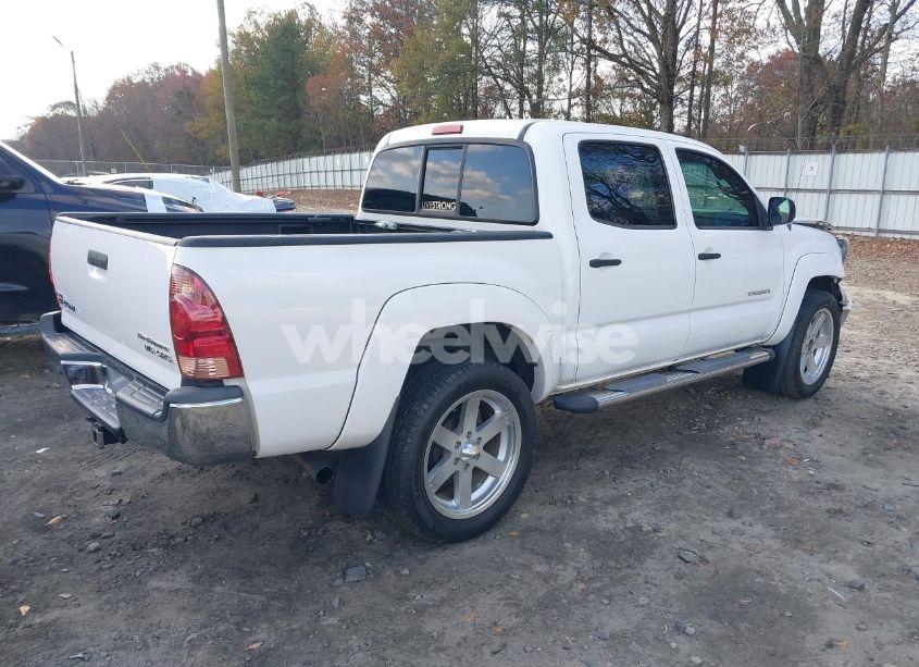Photo 4 of 2008 Toyota Tacoma PRERUNNER V6 (VIN 3TMJU62N18M052475)