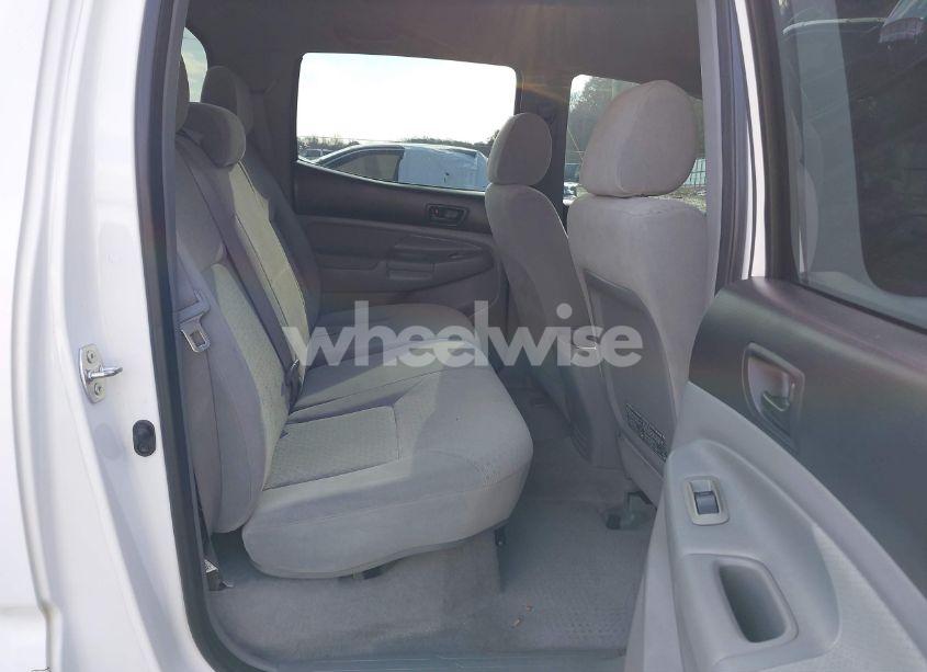 Photo 8 of 2008 Toyota Tacoma PRERUNNER V6 (VIN 3TMJU62N18M052475)