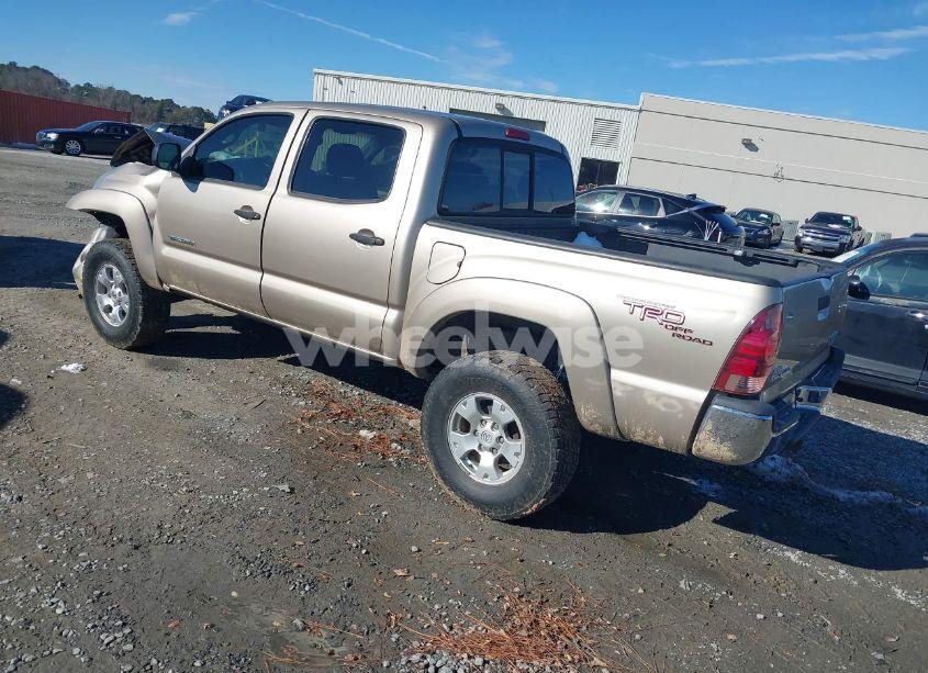 Photo 3 of 2005 Toyota Tacoma DOUBLE CAB PRERUNNER (VIN 3TMJU62N25M006858)