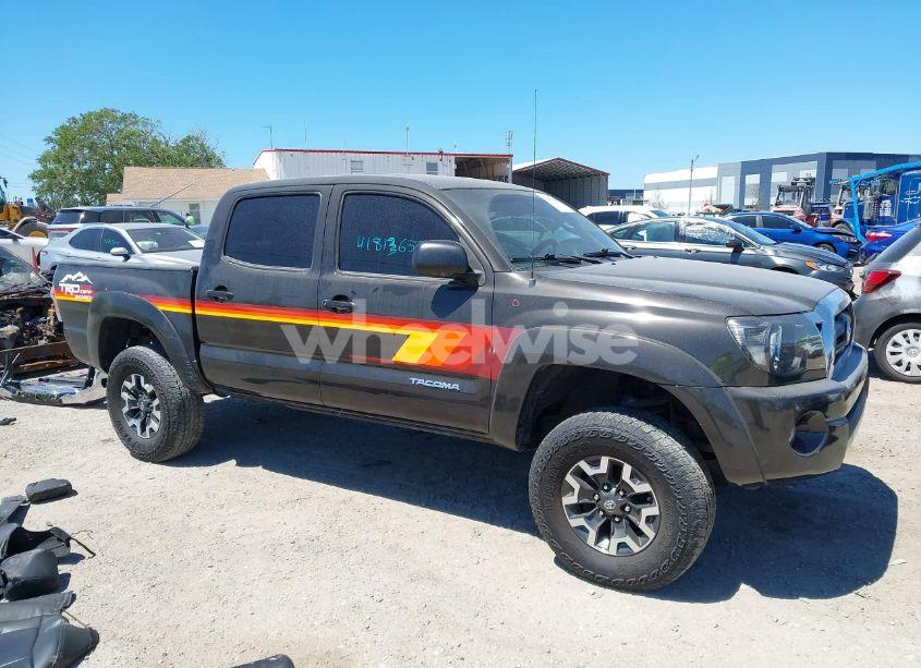 Photo 14 of 2006 Toyota Tacoma PRERUNNER V6 (VIN 3TMJU62N26M015075)
