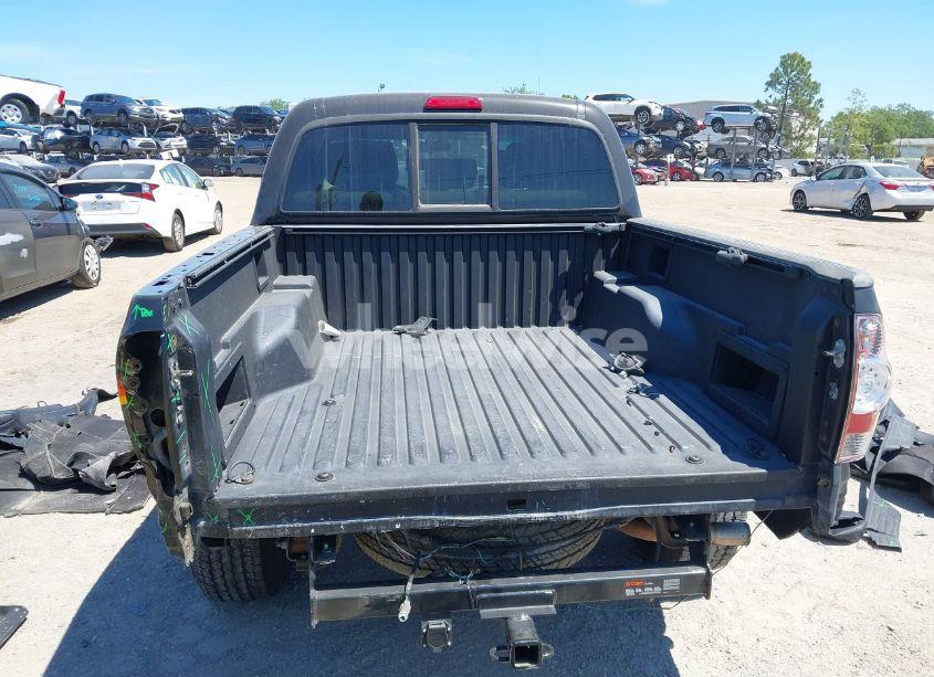 Photo 6 of 2006 Toyota Tacoma PRERUNNER V6 (VIN 3TMJU62N26M015075)