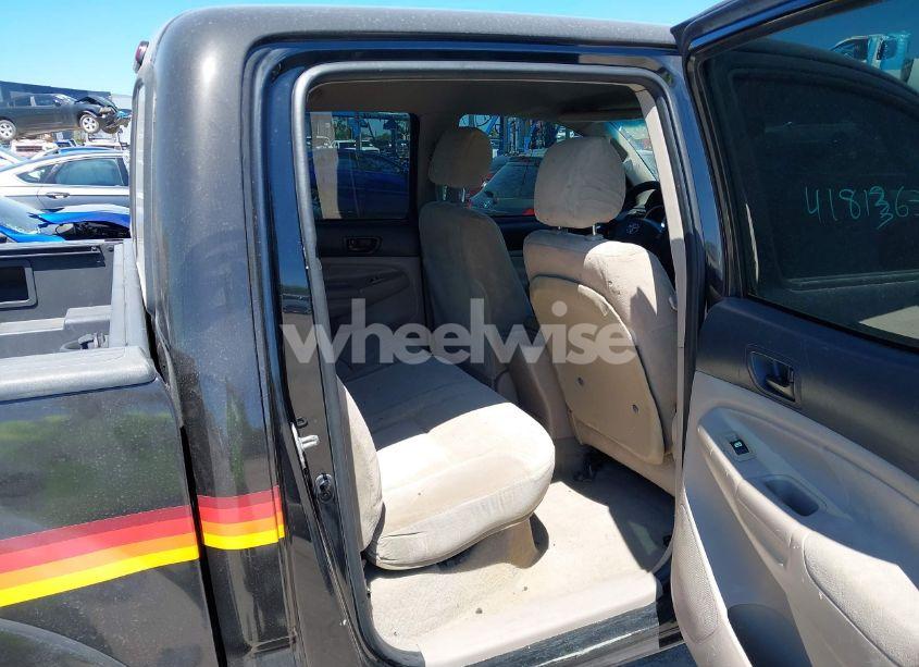Photo 8 of 2006 Toyota Tacoma PRERUNNER V6 (VIN 3TMJU62N26M015075)