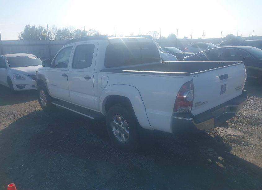 Photo 3 of 2009 Toyota Tacoma PRERUNNER V6 (VIN 3TMJU62N29M082991)