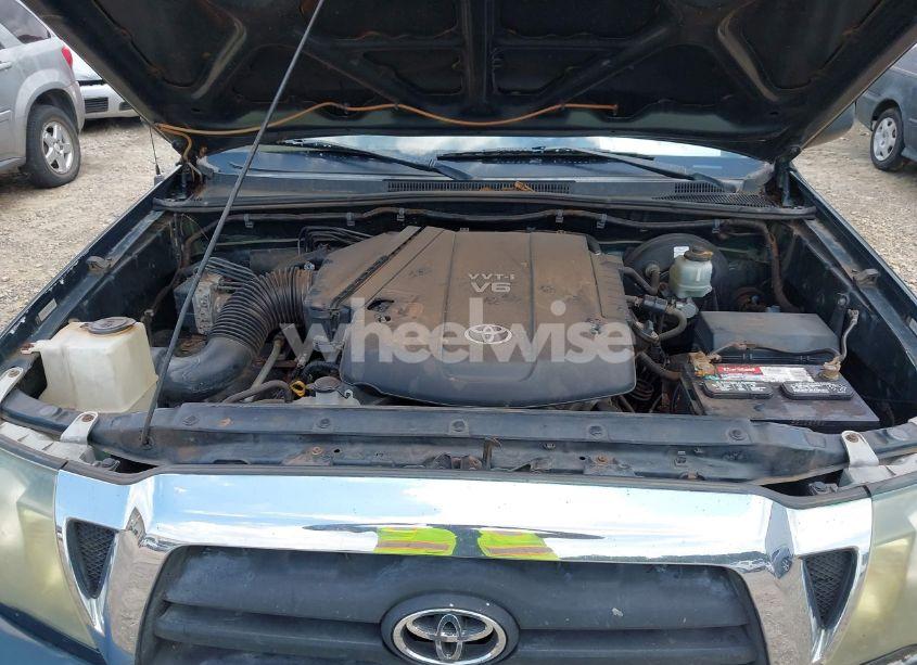 Photo 10 of 2009 Toyota Tacoma PRERUNNER V6 (VIN 3TMJU62N29M085969)