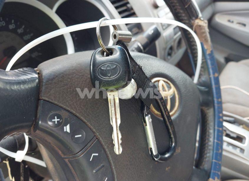 Photo 11 of 2009 Toyota Tacoma PRERUNNER V6 (VIN 3TMJU62N29M085969)