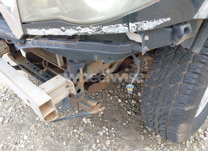 Photo 6 of 2009 Toyota Tacoma PRERUNNER V6 (VIN 3TMJU62N29M085969)