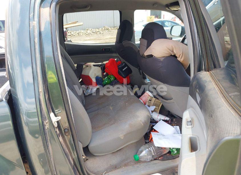 Photo 8 of 2009 Toyota Tacoma PRERUNNER V6 (VIN 3TMJU62N29M085969)