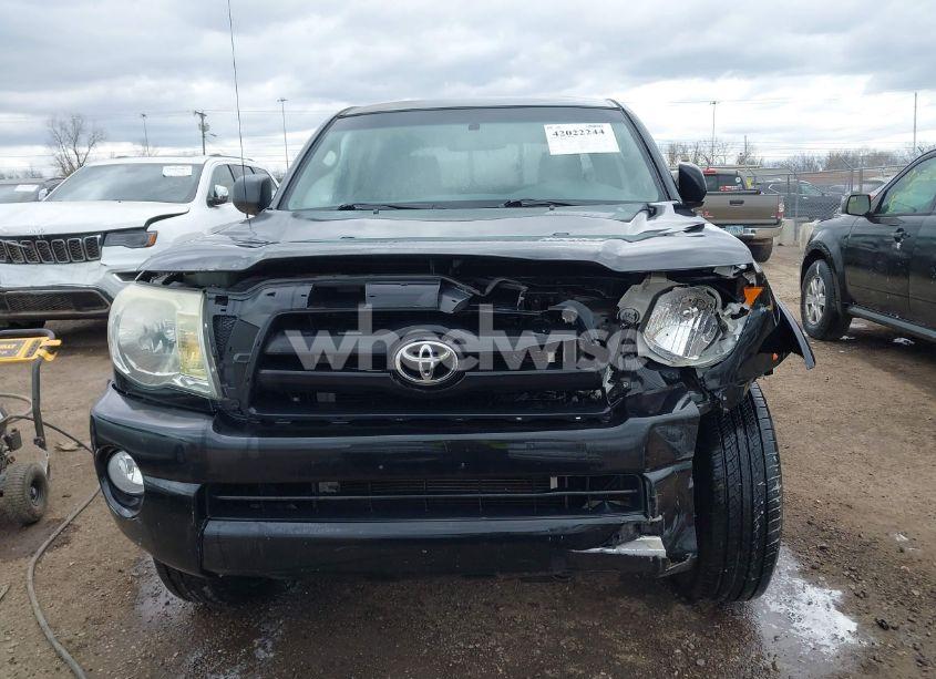 Photo 13 of 2006 Toyota Tacoma PRERUNNER V6 (VIN 3TMJU62N36M009690)