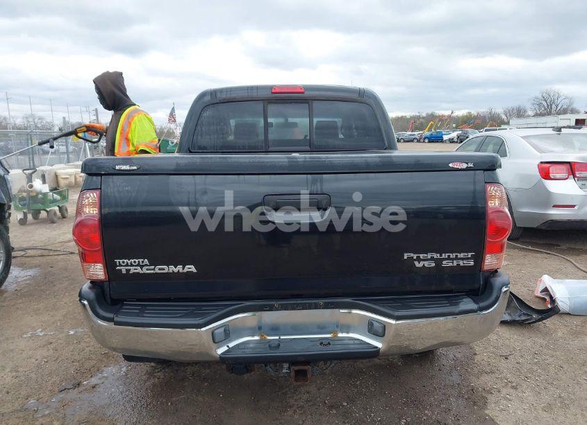 Photo 17 of 2006 Toyota Tacoma PRERUNNER V6 (VIN 3TMJU62N36M009690)