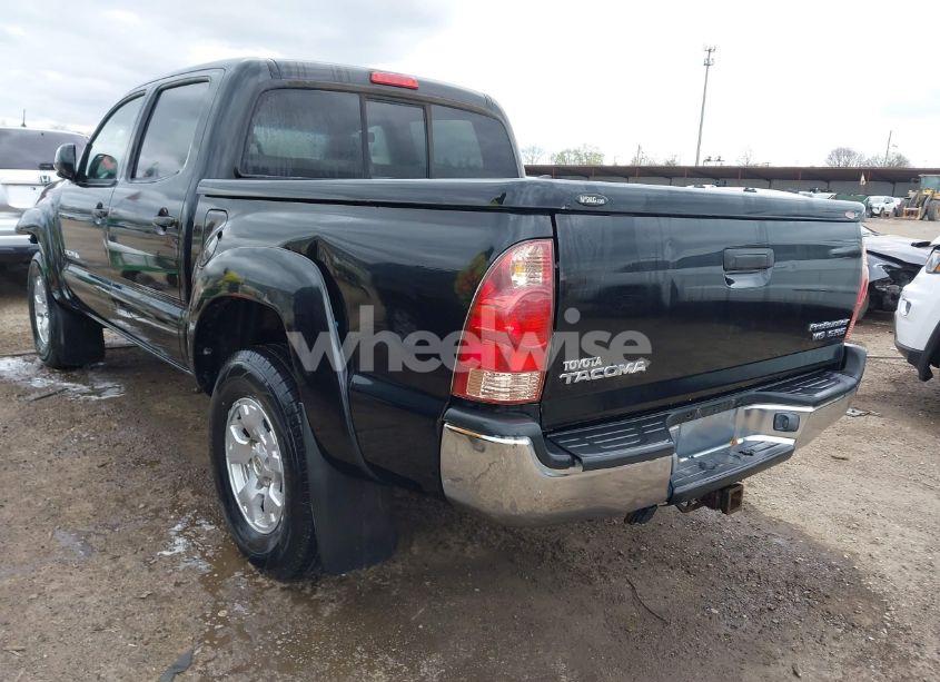 Photo 3 of 2006 Toyota Tacoma PRERUNNER V6 (VIN 3TMJU62N36M009690)
