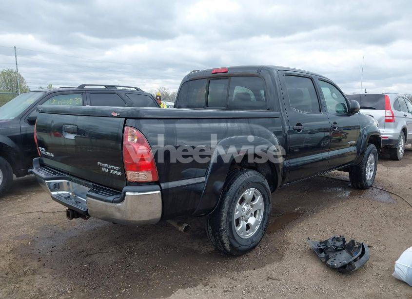 Photo 4 of 2006 Toyota Tacoma PRERUNNER V6 (VIN 3TMJU62N36M009690)