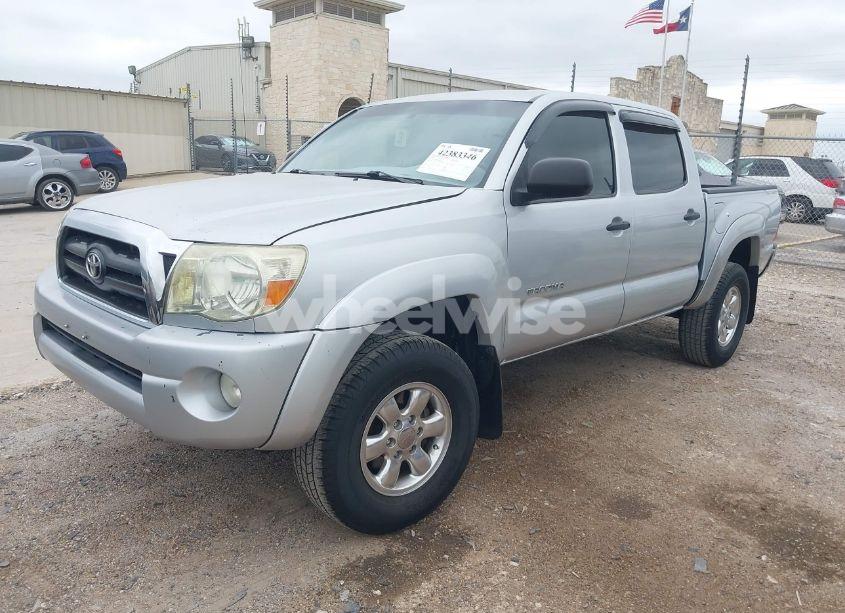 Photo 2 of 2007 Toyota Tacoma PRERUNNER V6 (VIN 3TMJU62N37M033683)