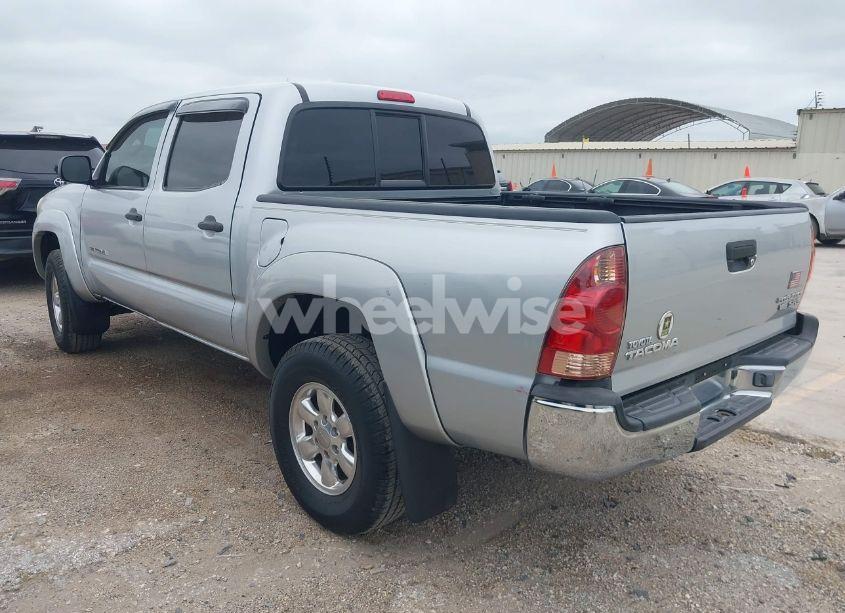 Photo 3 of 2007 Toyota Tacoma PRERUNNER V6 (VIN 3TMJU62N37M033683)