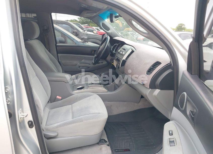 Photo 5 of 2007 Toyota Tacoma PRERUNNER V6 (VIN 3TMJU62N37M033683)