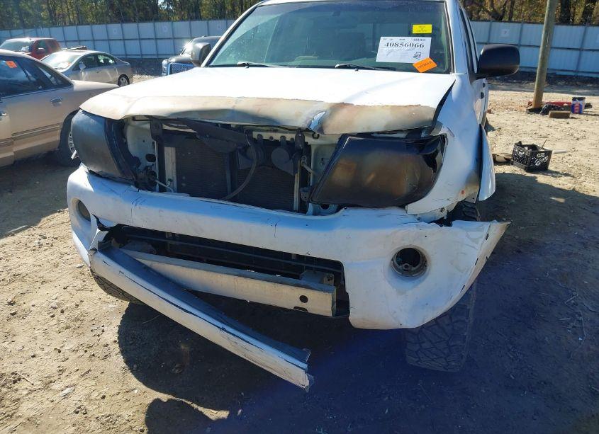 Photo 6 of 2007 Toyota Tacoma PRERUNNER V6 (VIN 3TMJU62N37M034896)