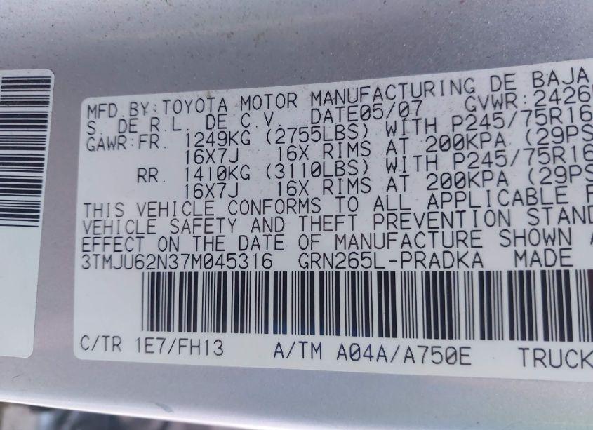 Photo 9 of 2007 Toyota Tacoma PRERUNNER V6 (VIN 3TMJU62N37M045316)