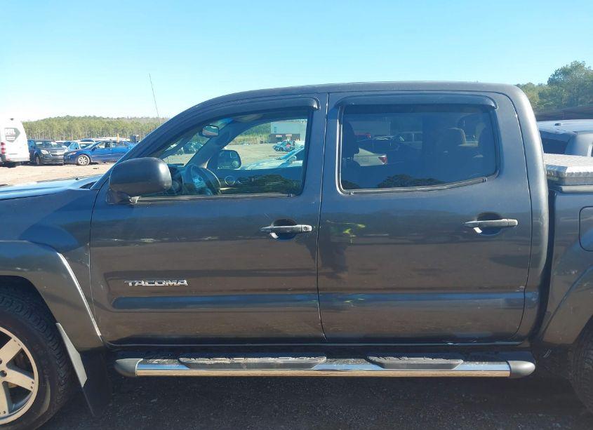 Photo 14 of 2009 Toyota Tacoma PRERUNNER V6 (VIN 3TMJU62N39M082921)
